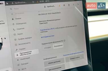 Внедорожник / Кроссовер Tesla Model Y 2021 в 