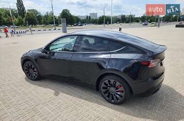 Внедорожник / Кроссовер Tesla Model Y 2023 в 
