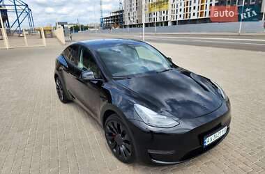 Внедорожник / Кроссовер Tesla Model Y 2023 в 
