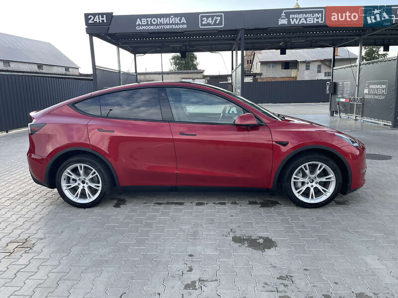 Внедорожник / Кроссовер Tesla Model Y 2022 в Луцке фото 6 Внедорожник / Кроссовер Tesla Model Y 2022 в Луцке