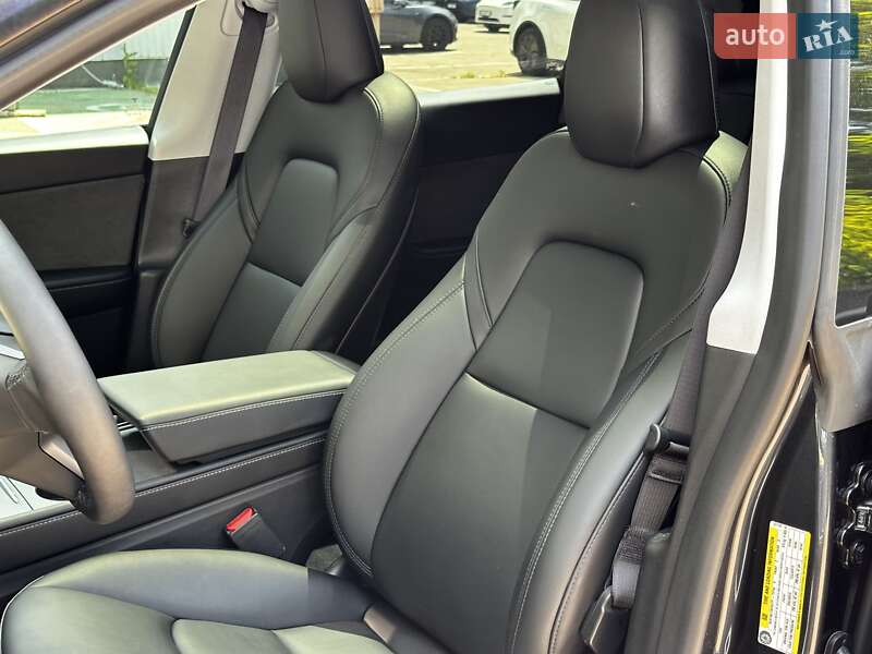 Внедорожник / Кроссовер Tesla Model Y 2024 в Киеве фото 13 Внедорожник / Кроссовер Tesla Model Y 2024 в Киеве