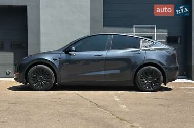 Внедорожник / Кроссовер Tesla Model Y 2024 в 