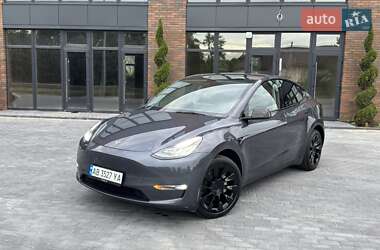 Внедорожник / Кроссовер Tesla Model Y 2023 в 
