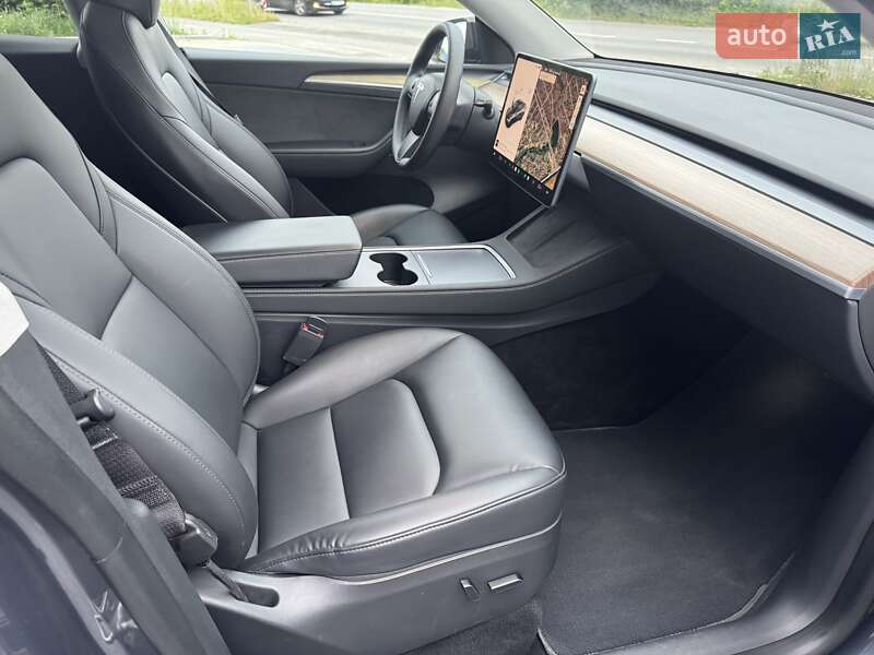 Внедорожник / Кроссовер Tesla Model Y 2023 в Виннице
