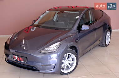 Внедорожник / Кроссовер Tesla Model Y 2021 в 