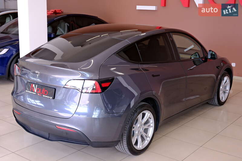 Внедорожник / Кроссовер Tesla Model Y 2021 в Одессе