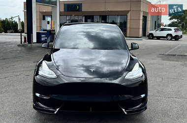 Позашляховик / Кросовер Tesla Model Y 2023 в 