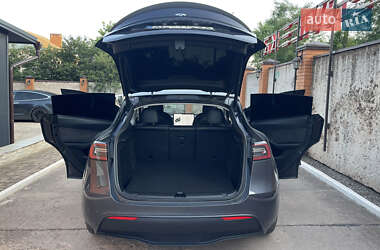 Внедорожник / Кроссовер Tesla Model Y 2022 в 