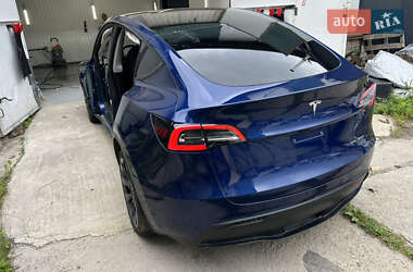 Внедорожник / Кроссовер Tesla Model Y 2022 в 