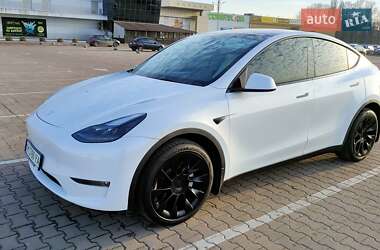 Внедорожник / Кроссовер Tesla Model Y 2023 в 
