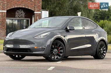 Внедорожник / Кроссовер Tesla Model Y 2022 в Киеве