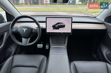 Внедорожник / Кроссовер Tesla Model Y 2022 в 