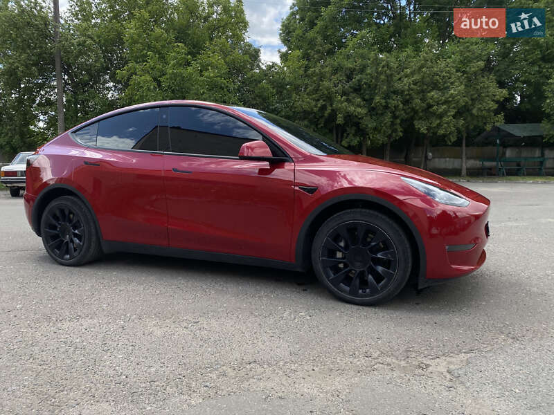 Позашляховик / Кросовер Tesla Model Y 2022 в Хмельницькому