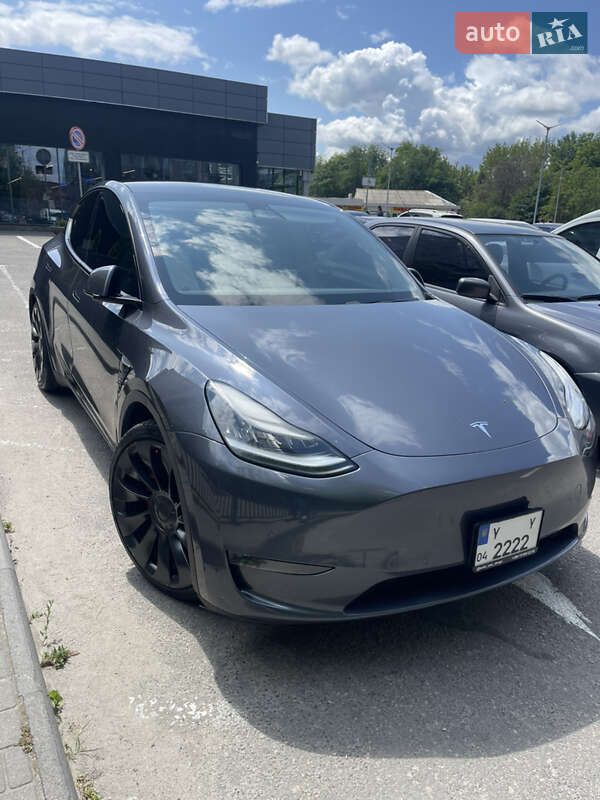 Внедорожник / Кроссовер Tesla Model Y 2020 в Днепре
