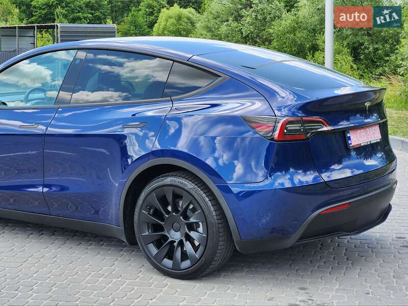 Внедорожник / Кроссовер Tesla Model Y 2022 в Львове
