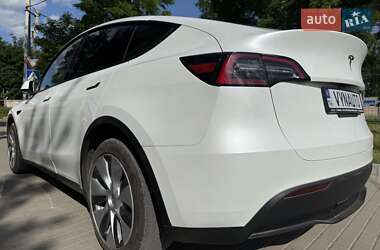 Внедорожник / Кроссовер Tesla Model Y 2023 в 