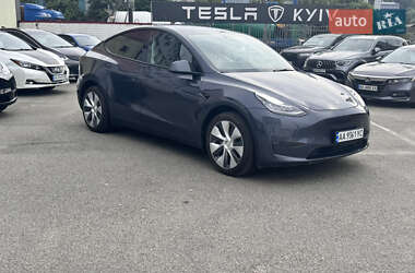 Внедорожник / Кроссовер Tesla Model Y 2023 в 
