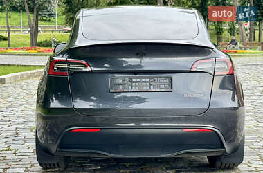 Внедорожник / Кроссовер Tesla Model Y 2024 в 