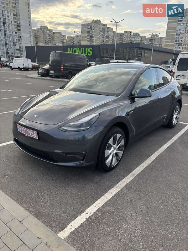 Внедорожник / Кроссовер Tesla Model Y 2023 в Киеве фото 5 Внедорожник / Кроссовер Tesla Model Y 2023 в Киеве