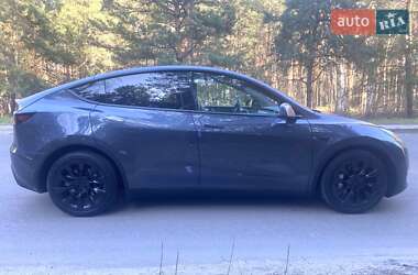 Внедорожник / Кроссовер Tesla Model Y 2023 в 