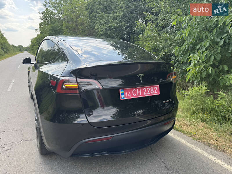 Позашляховик / Кросовер Tesla Model Y 2021 в Вінниці