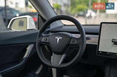 Позашляховик / Кросовер Tesla Model Y 2022 в 