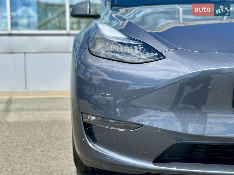 Внедорожник / Кроссовер Tesla Model Y 2023 в Киеве