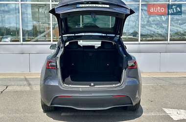 Внедорожник / Кроссовер Tesla Model Y 2023 в 