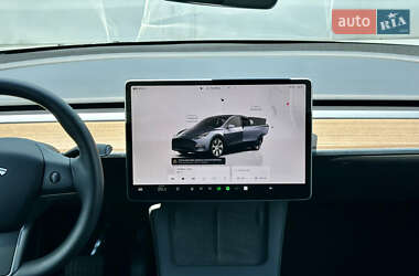 Внедорожник / Кроссовер Tesla Model Y 2023 в 