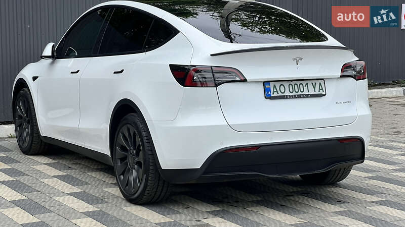 Внедорожник / Кроссовер Tesla Model Y 2022 в Ужгороде
