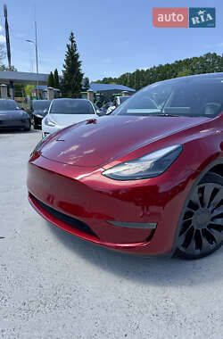 Внедорожник / Кроссовер Tesla Model Y 2024 в 