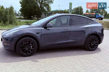 Внедорожник / Кроссовер Tesla Model Y 2022 в 