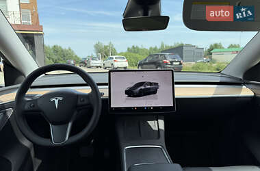 Внедорожник / Кроссовер Tesla Model Y 2022 в 