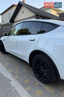 Внедорожник / Кроссовер Tesla Model Y 2022 в 