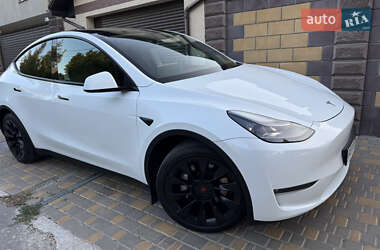 Внедорожник / Кроссовер Tesla Model Y 2022 в 