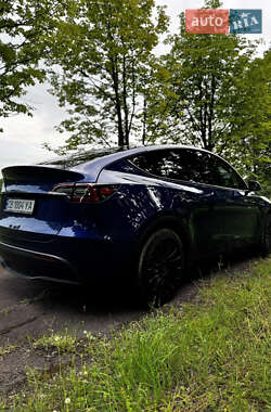 Внедорожник / Кроссовер Tesla Model Y 2024 в 
