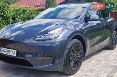Внедорожник / Кроссовер Tesla Model Y 2022 в 