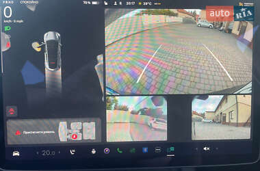 Внедорожник / Кроссовер Tesla Model Y 2022 в 