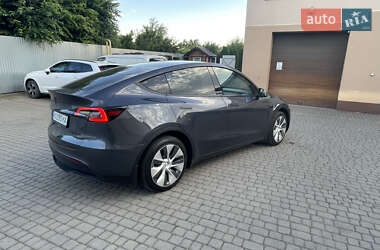 Внедорожник / Кроссовер Tesla Model Y 2022 в 