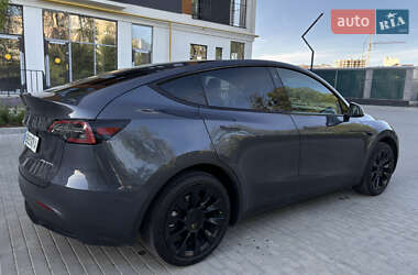 Внедорожник / Кроссовер Tesla Model Y 2022 в 