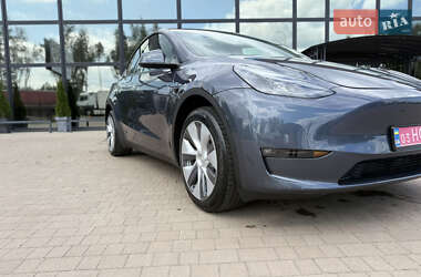 Внедорожник / Кроссовер Tesla Model Y 2023 в 