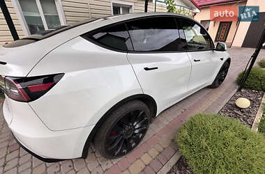 Внедорожник / Кроссовер Tesla Model Y 2020 в 