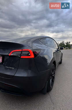 Внедорожник / Кроссовер Tesla Model Y 2022 в 