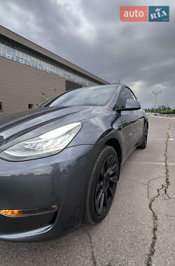 Внедорожник / Кроссовер Tesla Model Y 2022 в 