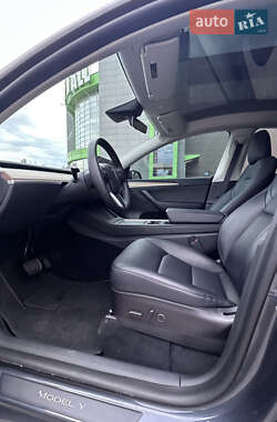 Внедорожник / Кроссовер Tesla Model Y 2022 в 