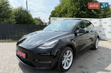 Внедорожник / Кроссовер Tesla Model Y 2021 в 