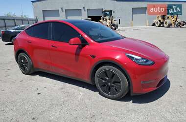 Внедорожник / Кроссовер Tesla Model Y 2021 в 