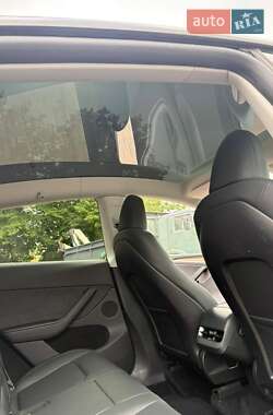 Внедорожник / Кроссовер Tesla Model Y 2023 в 