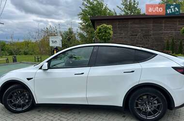 Внедорожник / Кроссовер Tesla Model Y 2021 в 