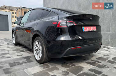 Позашляховик / Кросовер Tesla Model Y 2022 в 